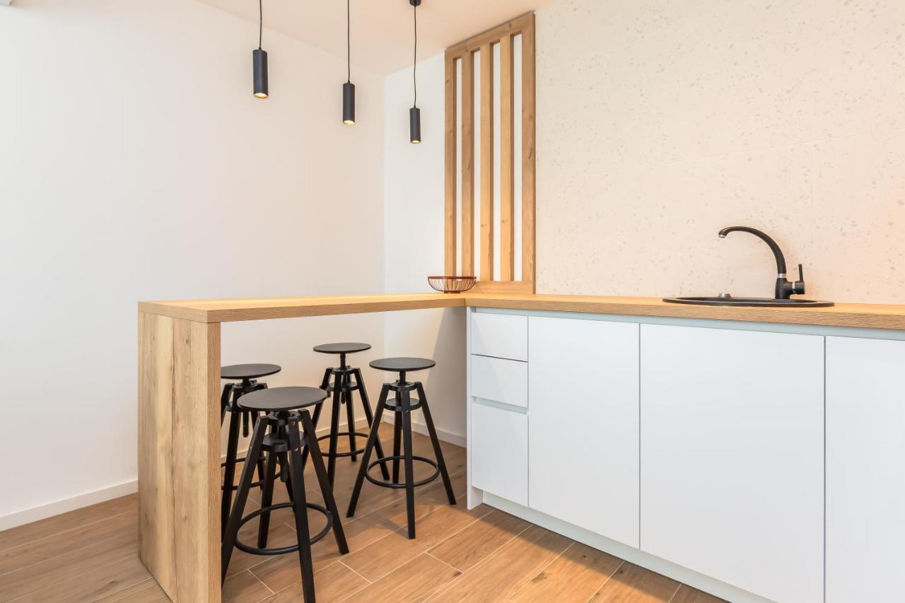 Vogue Apartments Omiš Eksteriør billede