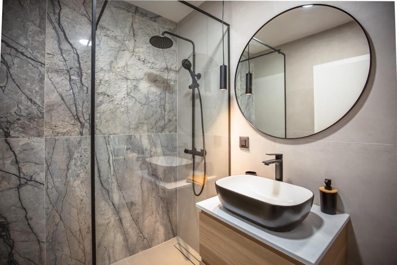 Vogue Apartments Omiš Eksteriør billede